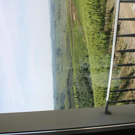 مزرعة للإقامة Relais Pugliano *