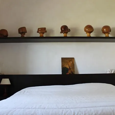 مزرعة للإقامة Relais Pugliano *
