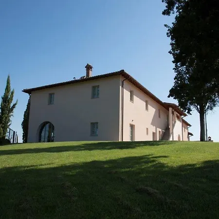 مزرعة للإقامة Relais Pugliano Monterappoli